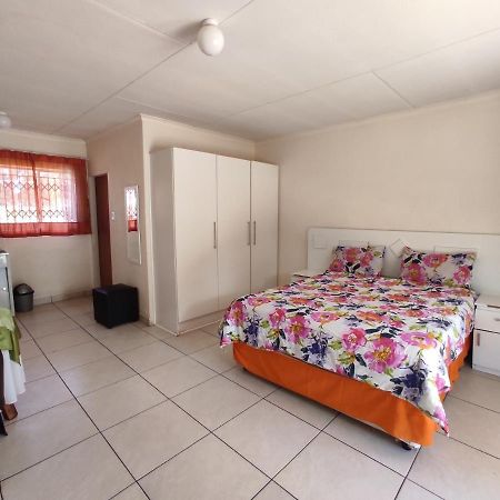 La Fiance Village Polokwane Exterior photo